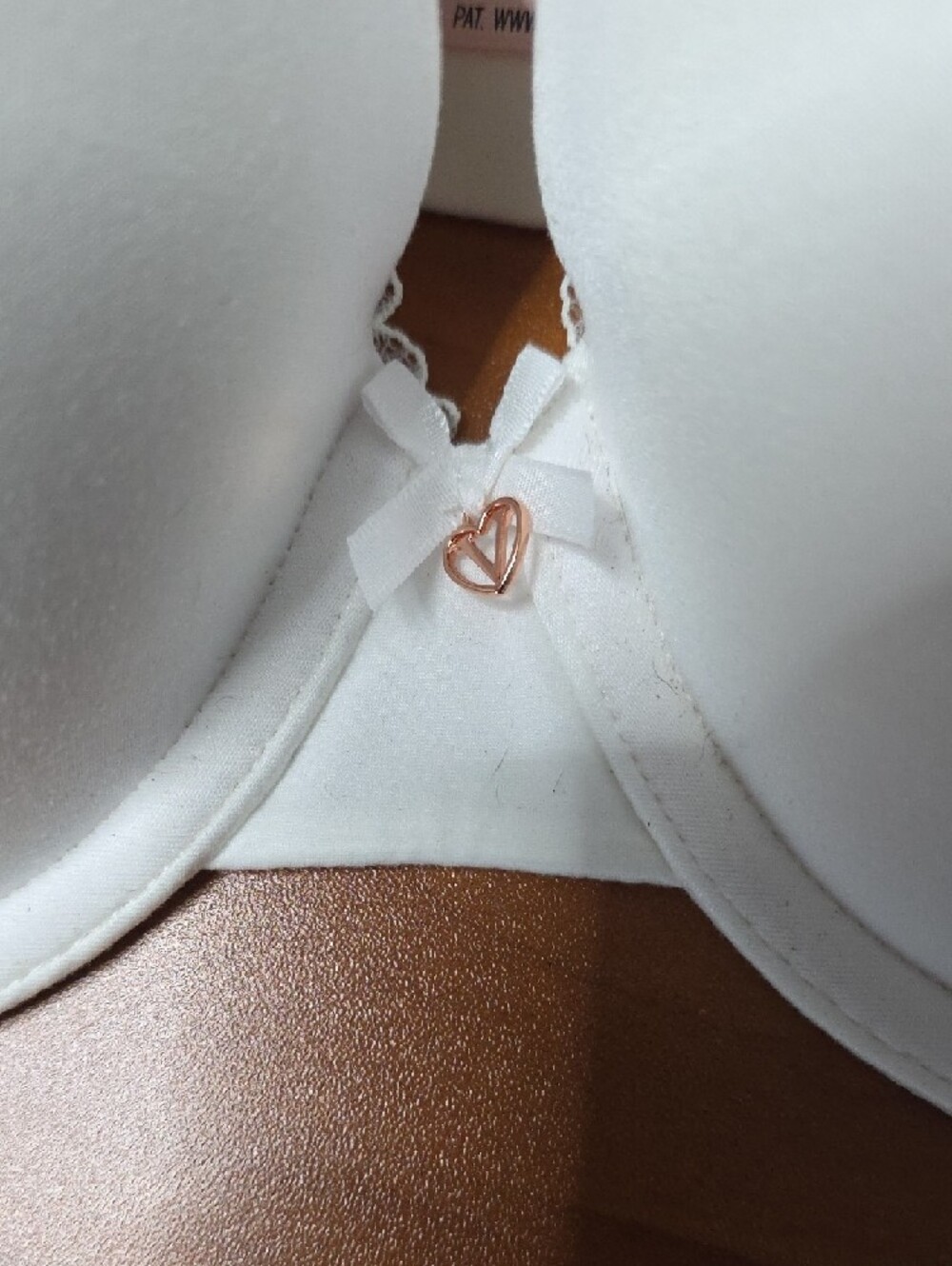 Victoria's Secret Light Ivory Push-Up Bra - Women Intimates - Picture 2 of 7